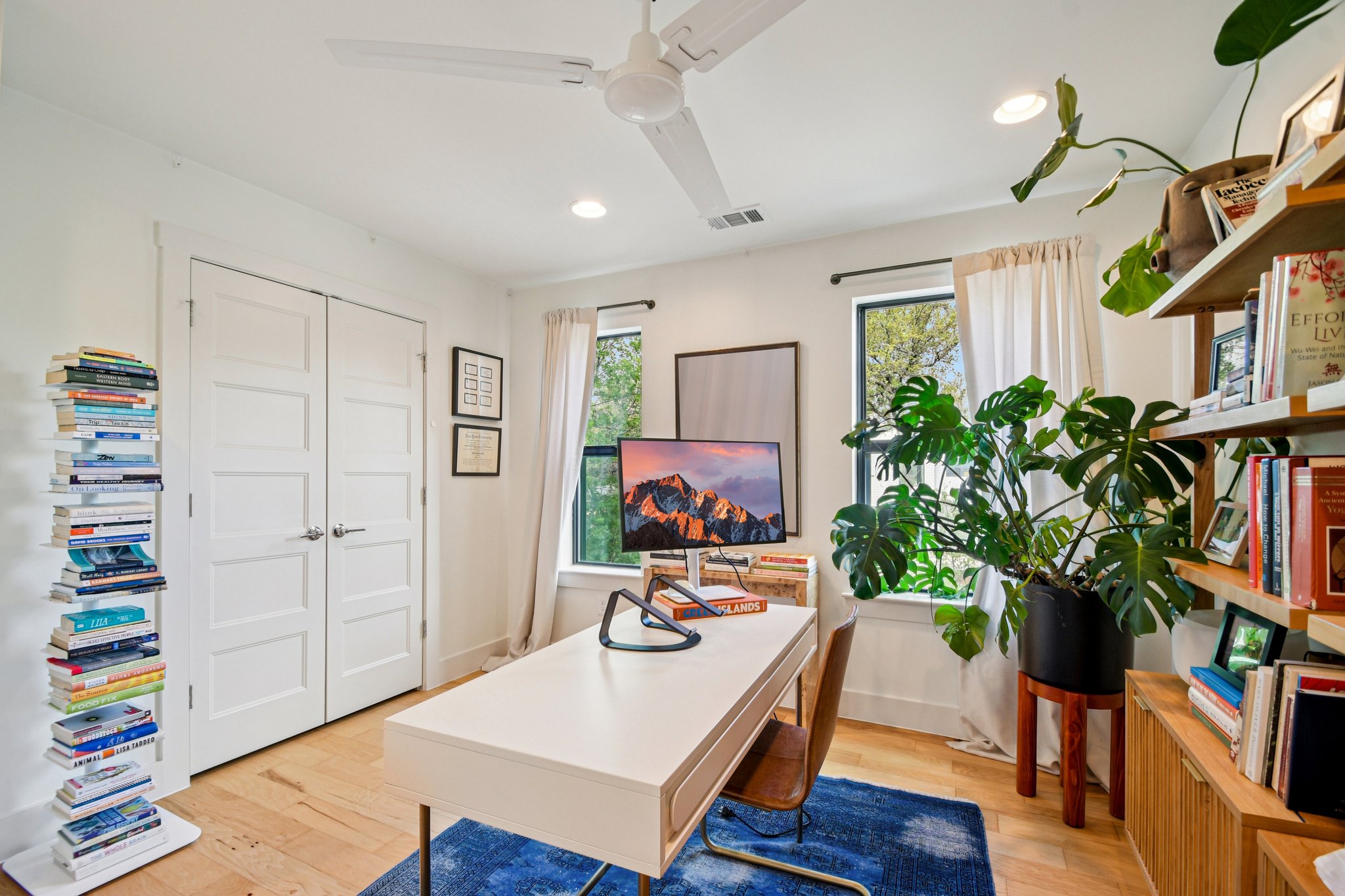 Russell Dr B-S2603-023.jpg