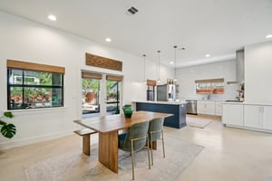 Russell Dr B-S2603-008.jpg