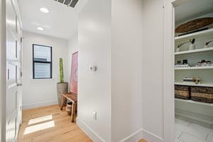 Russell Dr B-S2603-021.jpg