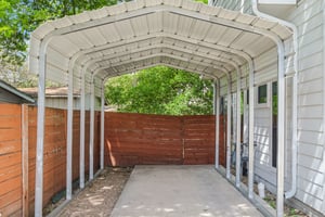 Russell Dr B-S2603-035.jpg