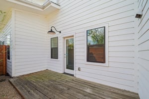 Russell Dr B-S2603-036.jpg