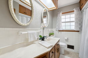 19_Interior