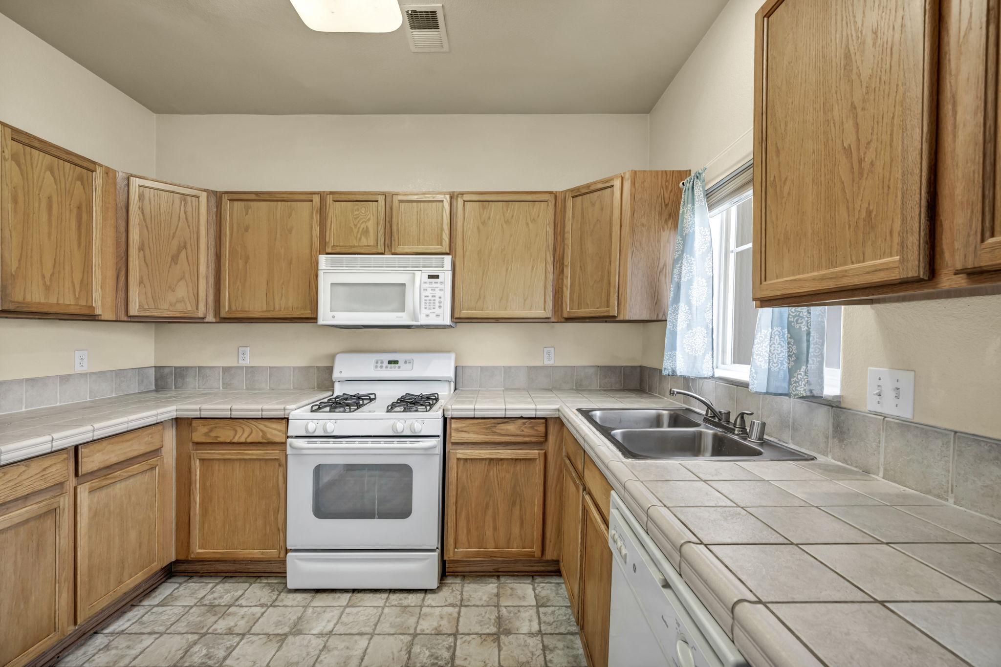  Photo 59