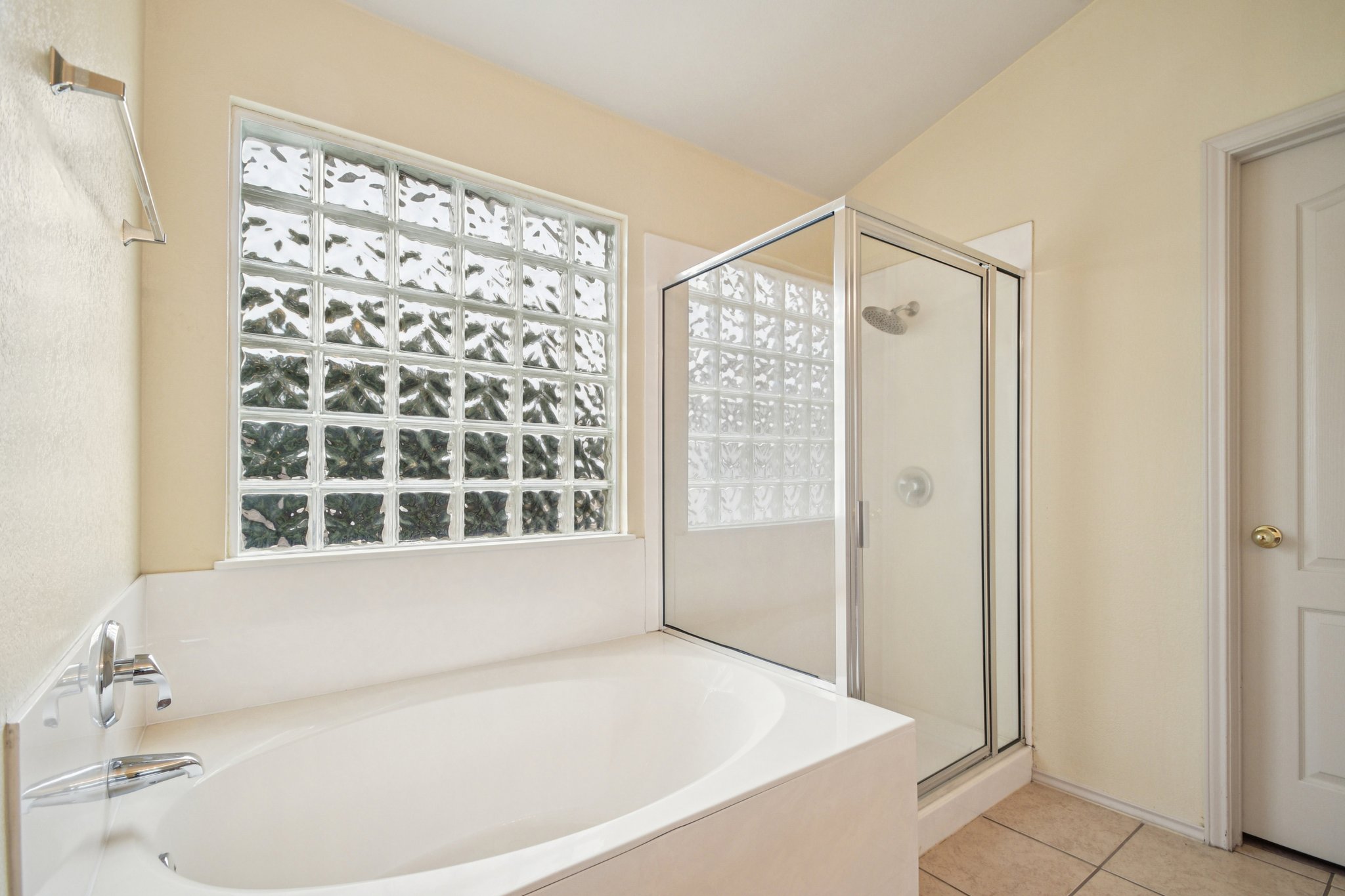 Chesney Ridge Dr-S1001-021.jpg