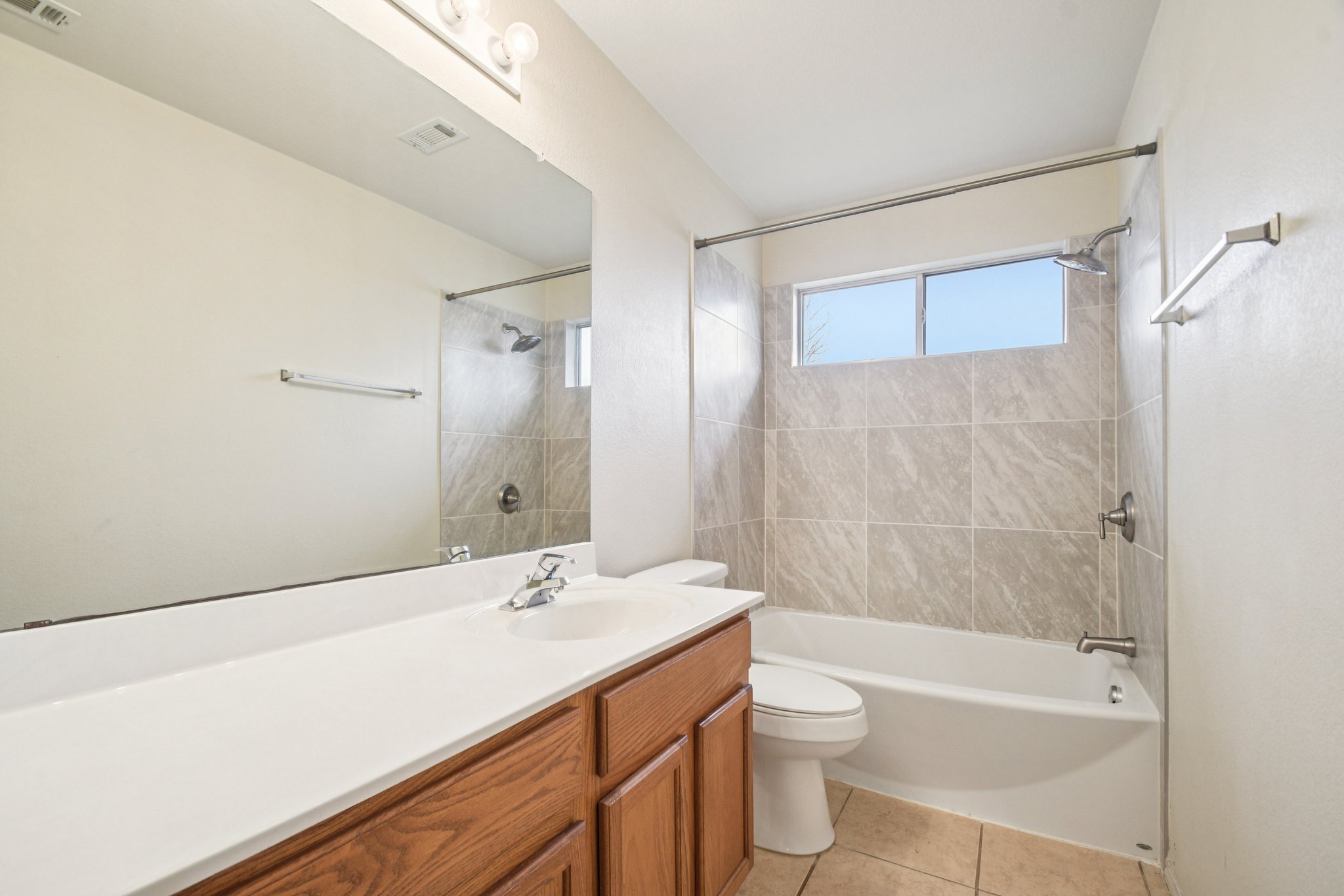 Chesney Ridge Dr-S1001-025.jpg