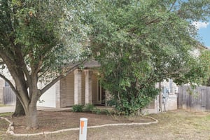 Chesney Ridge Dr-S1001-003.jpg