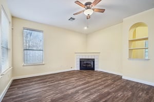 Chesney Ridge Dr-S1001-005.jpg