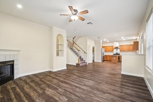 Chesney Ridge Dr-S1001-006.jpg