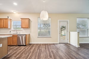 Chesney Ridge Dr-S1001-007.jpg