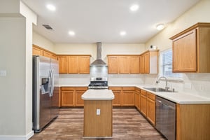 Chesney Ridge Dr-S1001-008.jpg