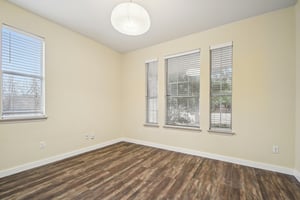 Chesney Ridge Dr-S1001-011.jpg