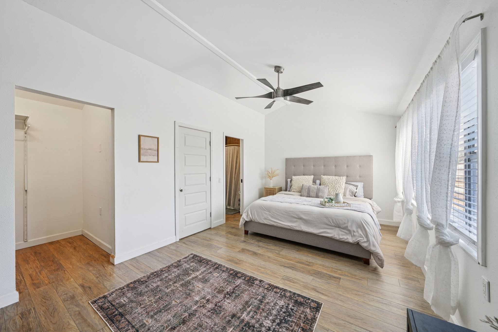 W Pearl Ave-S0302-026.jpg