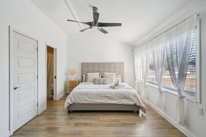 W Pearl Ave-S0302-025.jpg