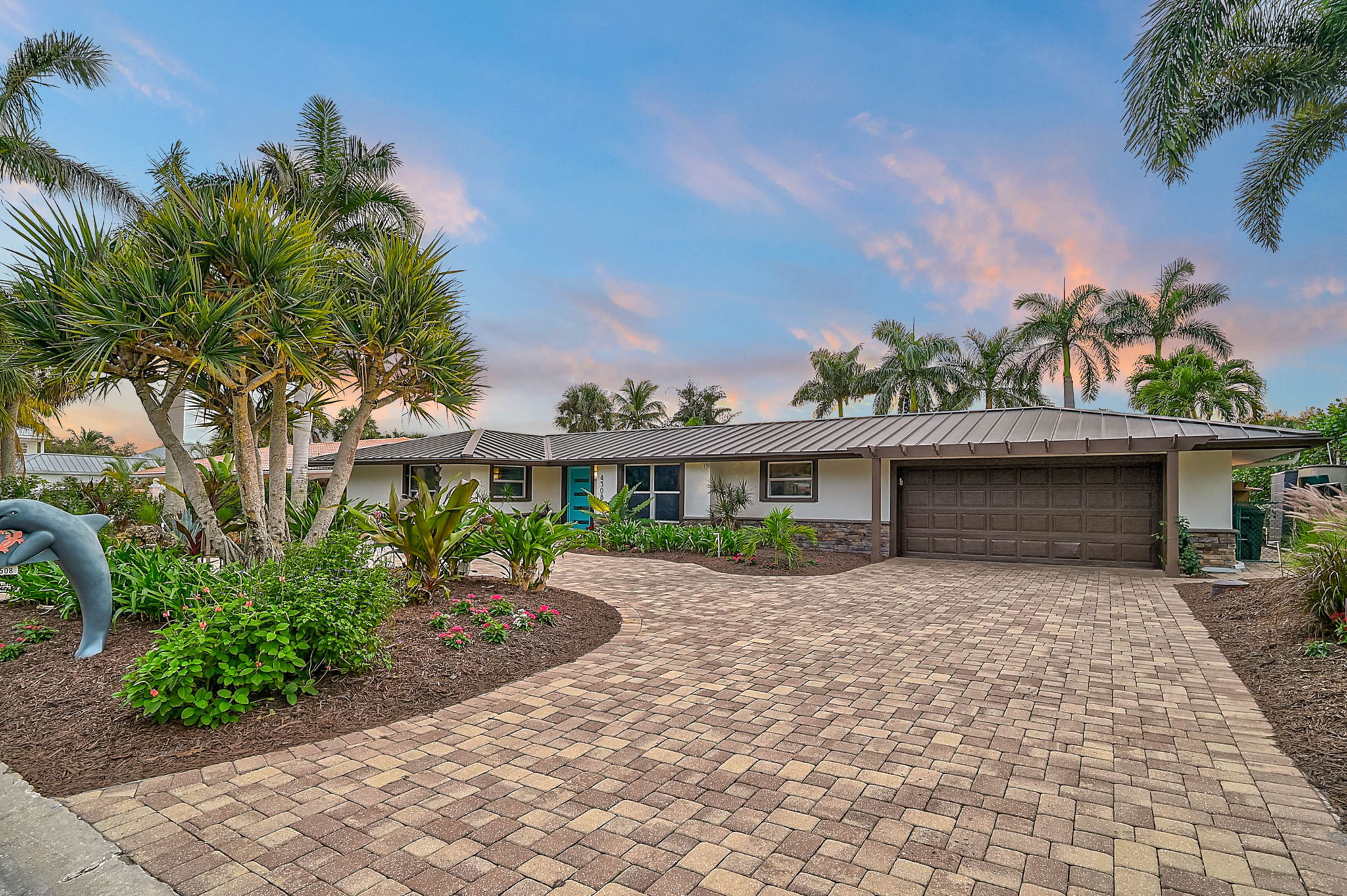 4508 Woodside Rd - Twilight-1
