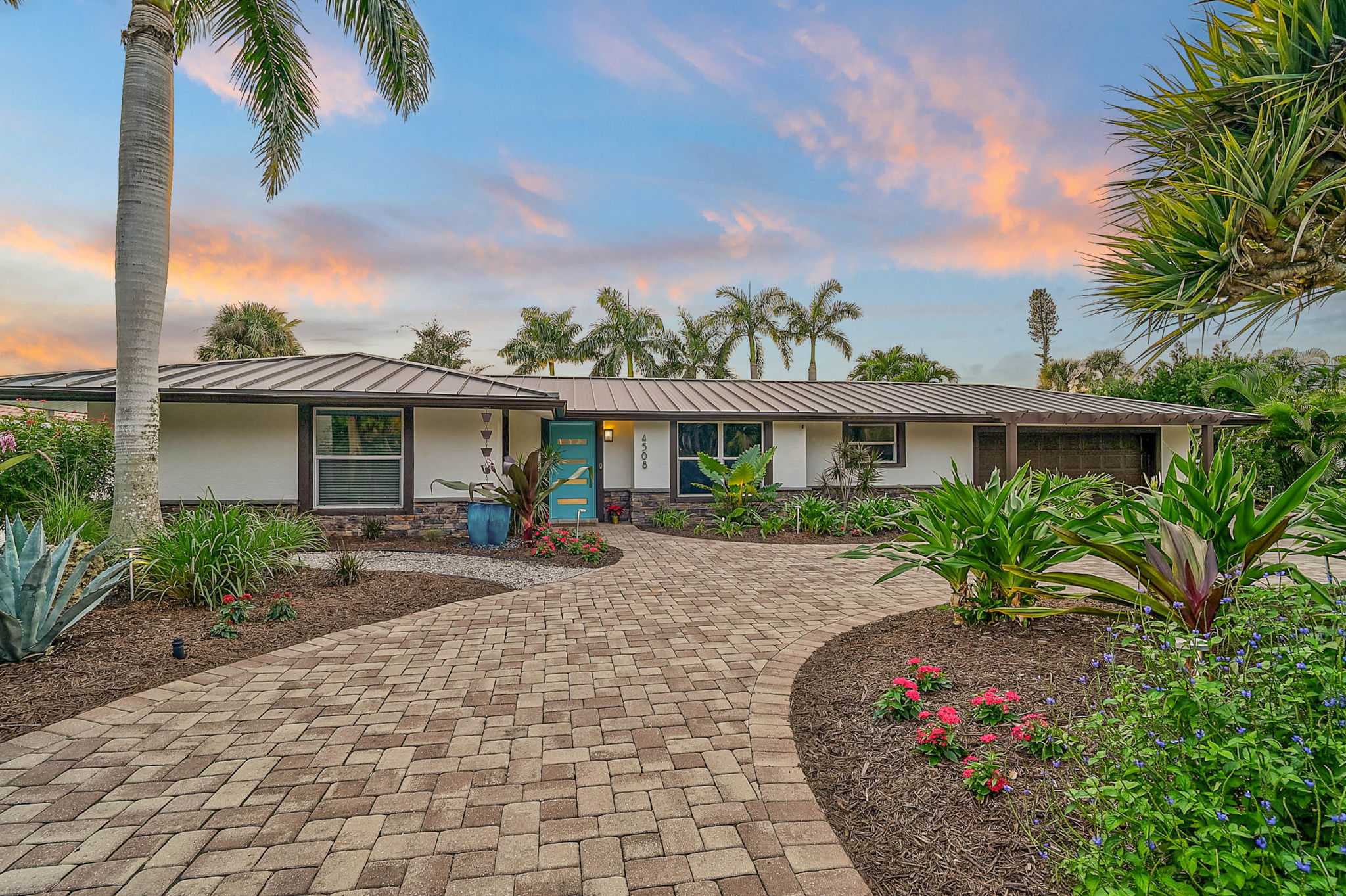 4508 Woodside Rd - Twilight-7