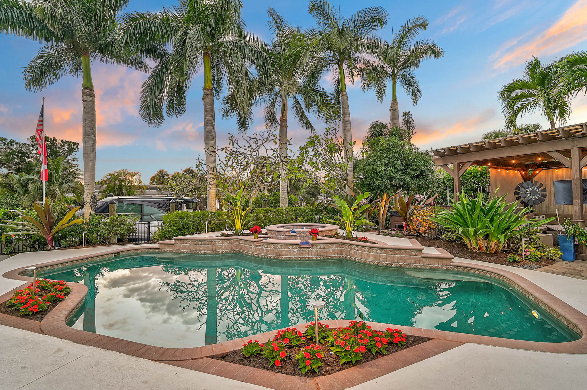 4508 Woodside Rd - Twilight-12