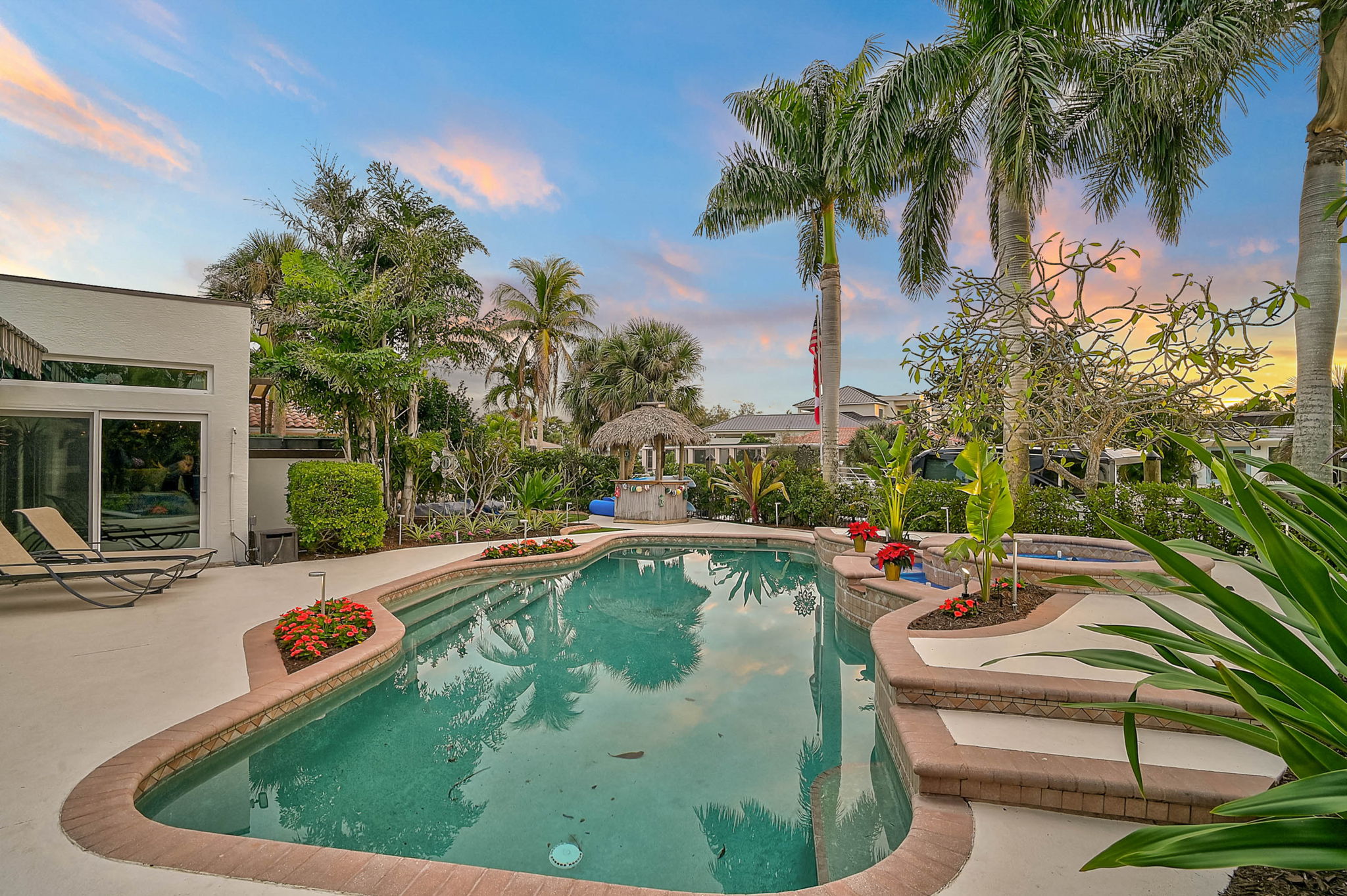 4508 Woodside Rd - Twilight-13