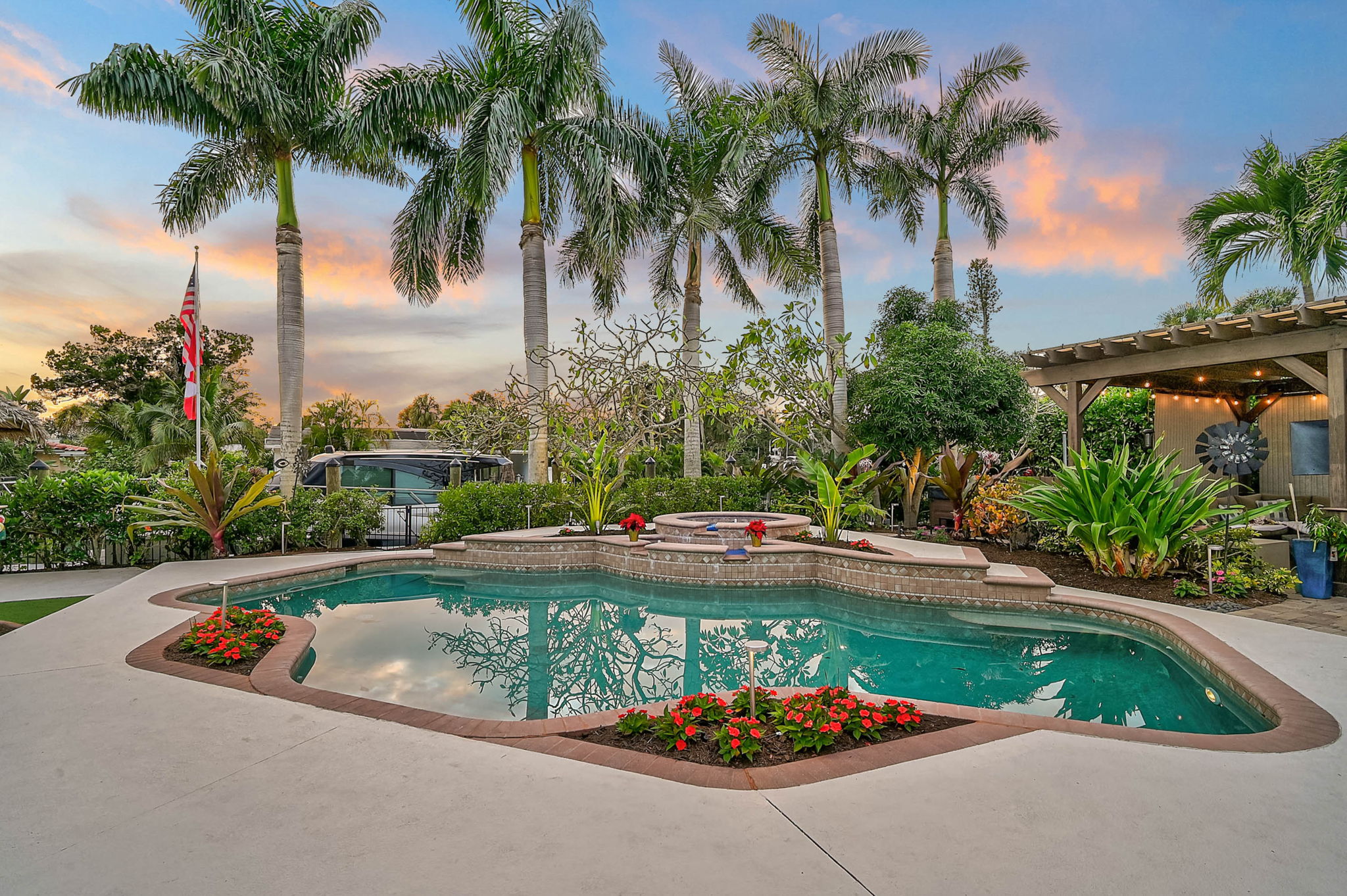 4508 Woodside Rd - Twilight-20