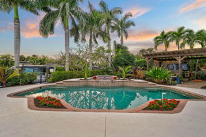 4508 Woodside Rd - Twilight-21