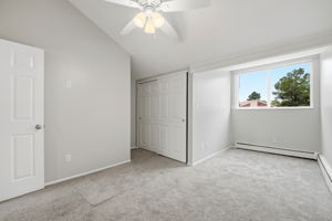 DPB02895