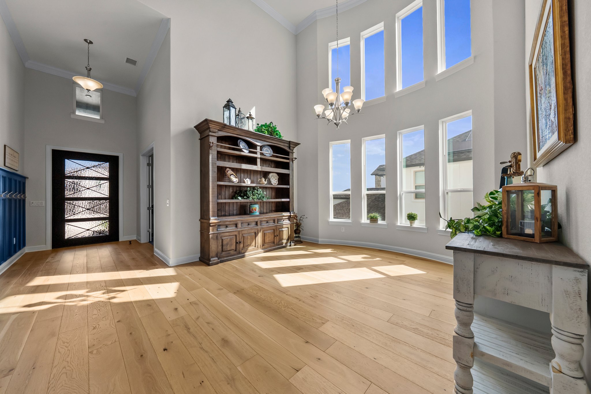 Foyer/Dining Room
