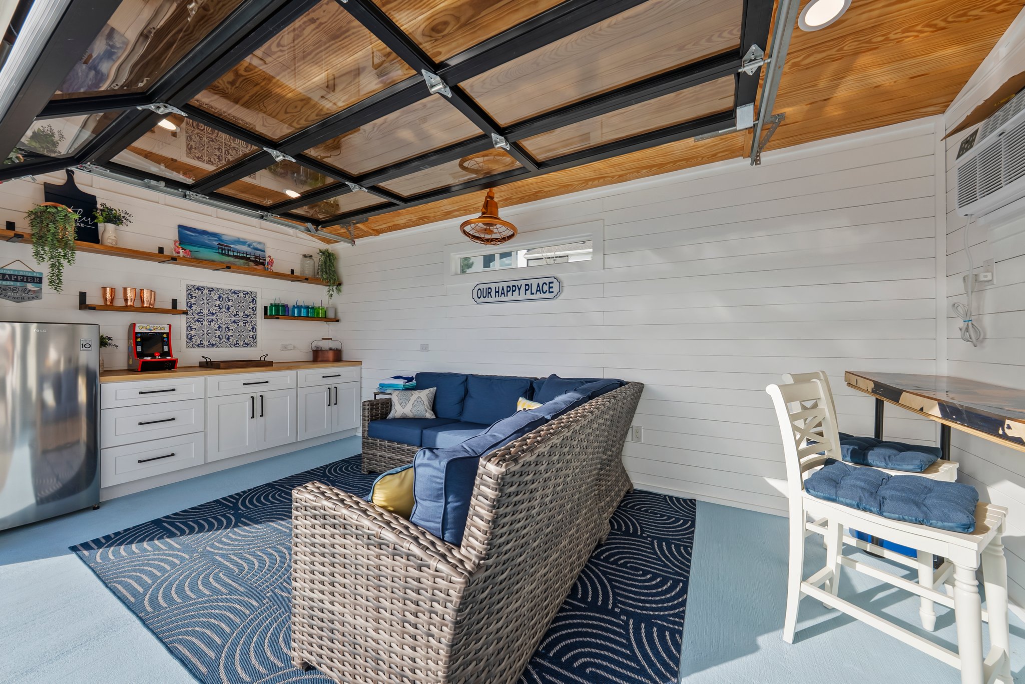 Pool House