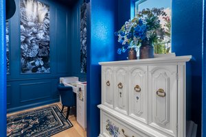Primary Bedroom Closet