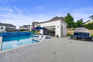 Pool House