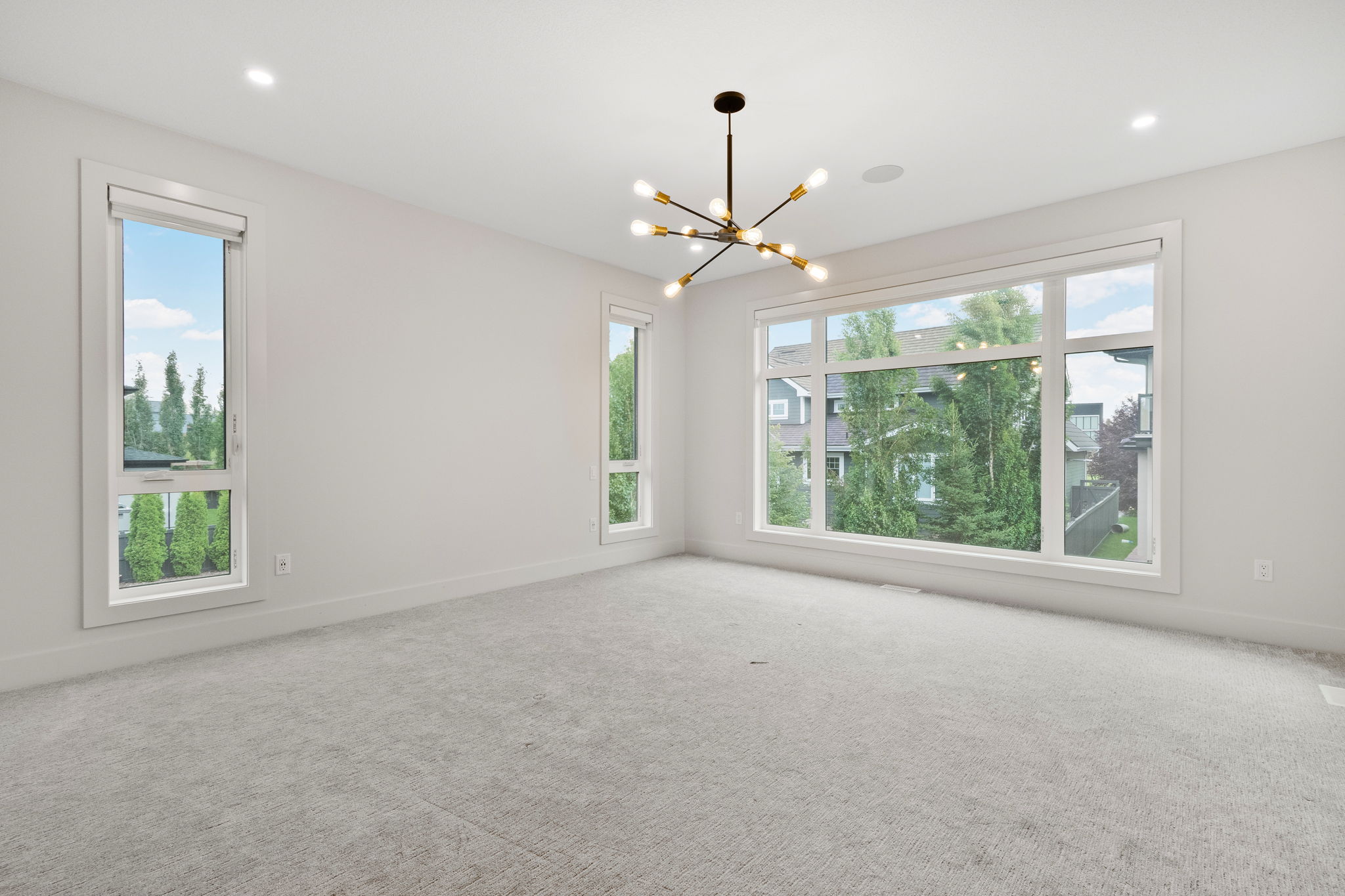  Photo 75