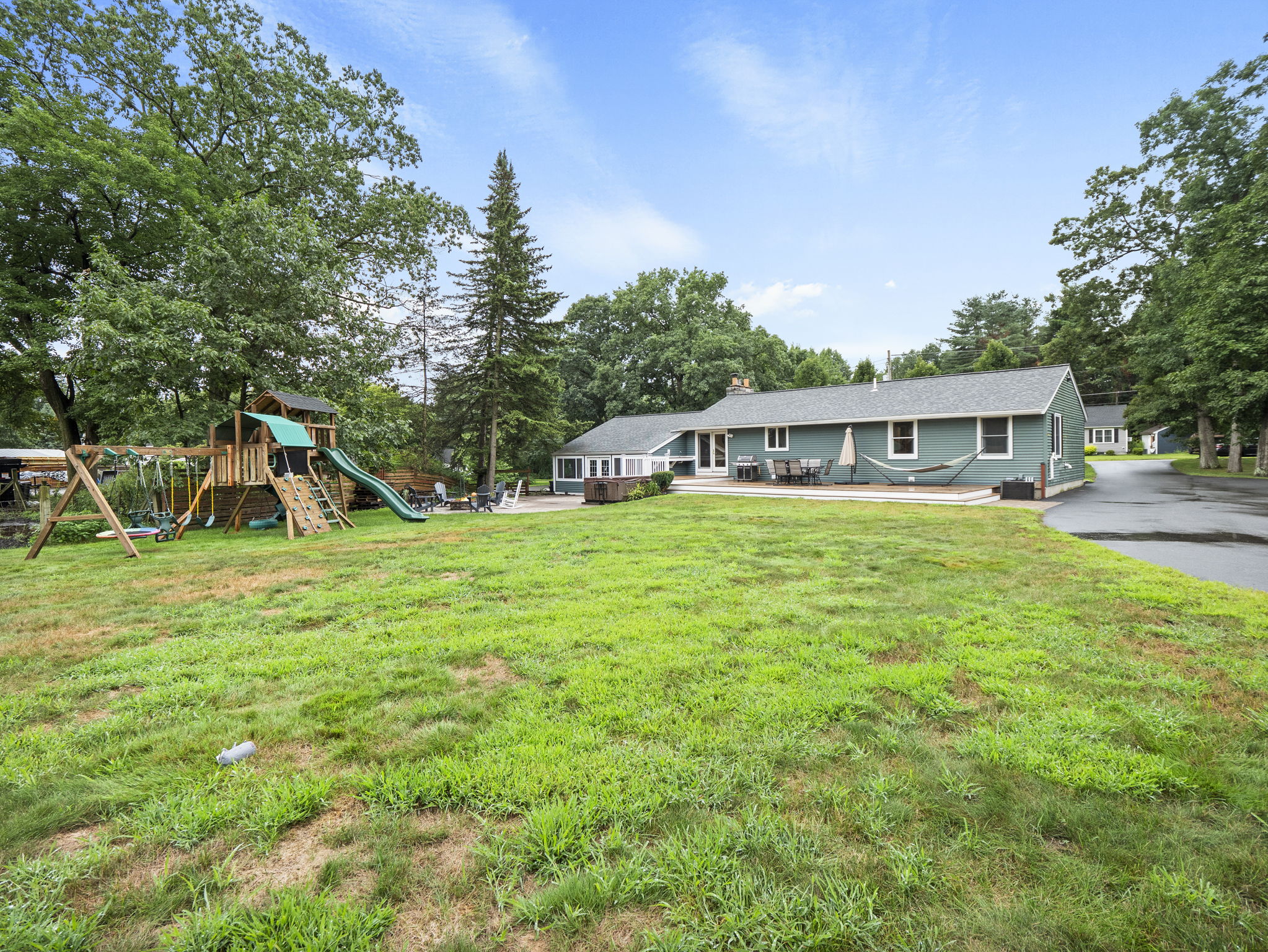 451 Dunstable Rd, Tyngsborough, MA 37