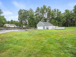 451 Dunstable Rd, Tyngsborough, MA 39