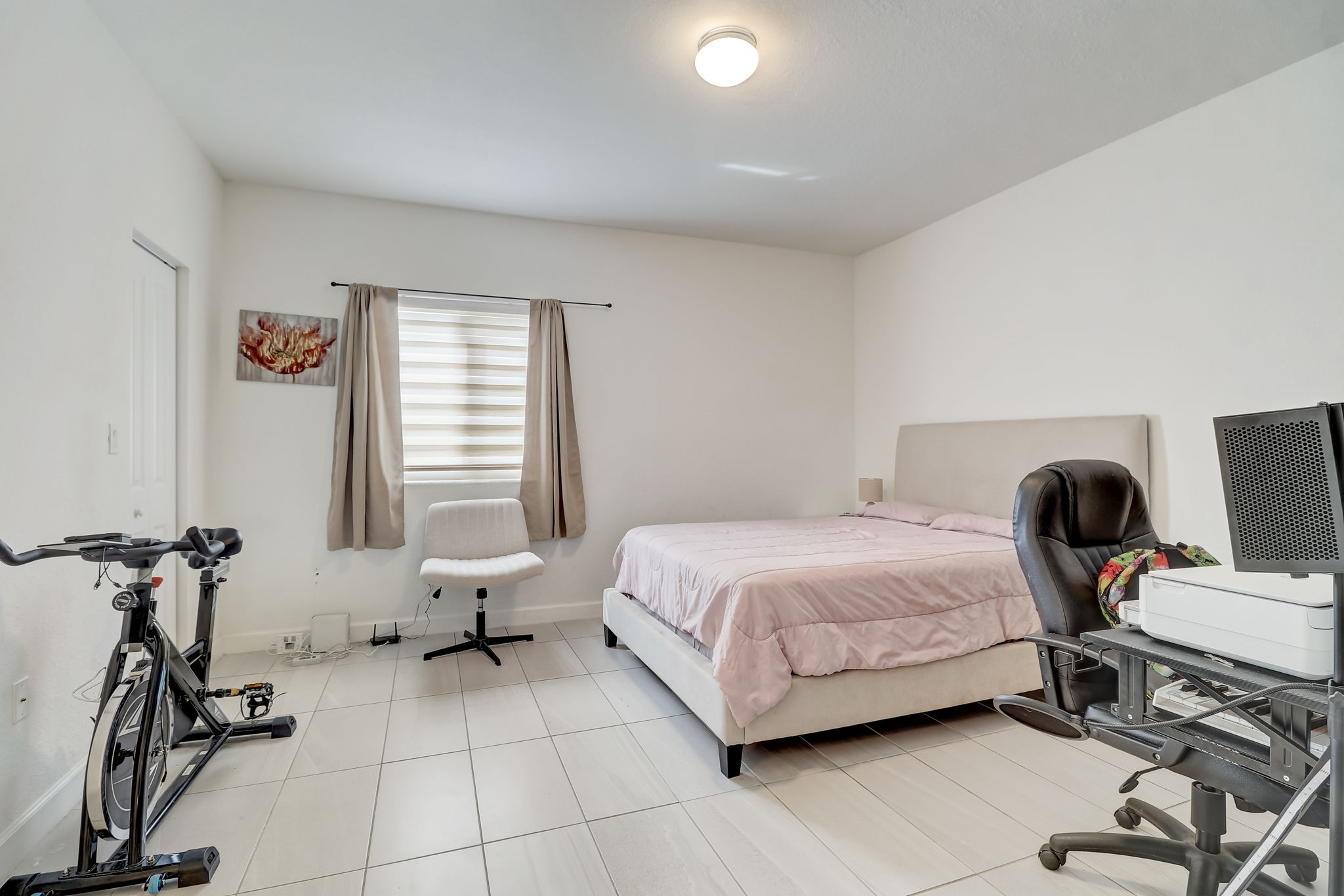 NW 12 AVE-026