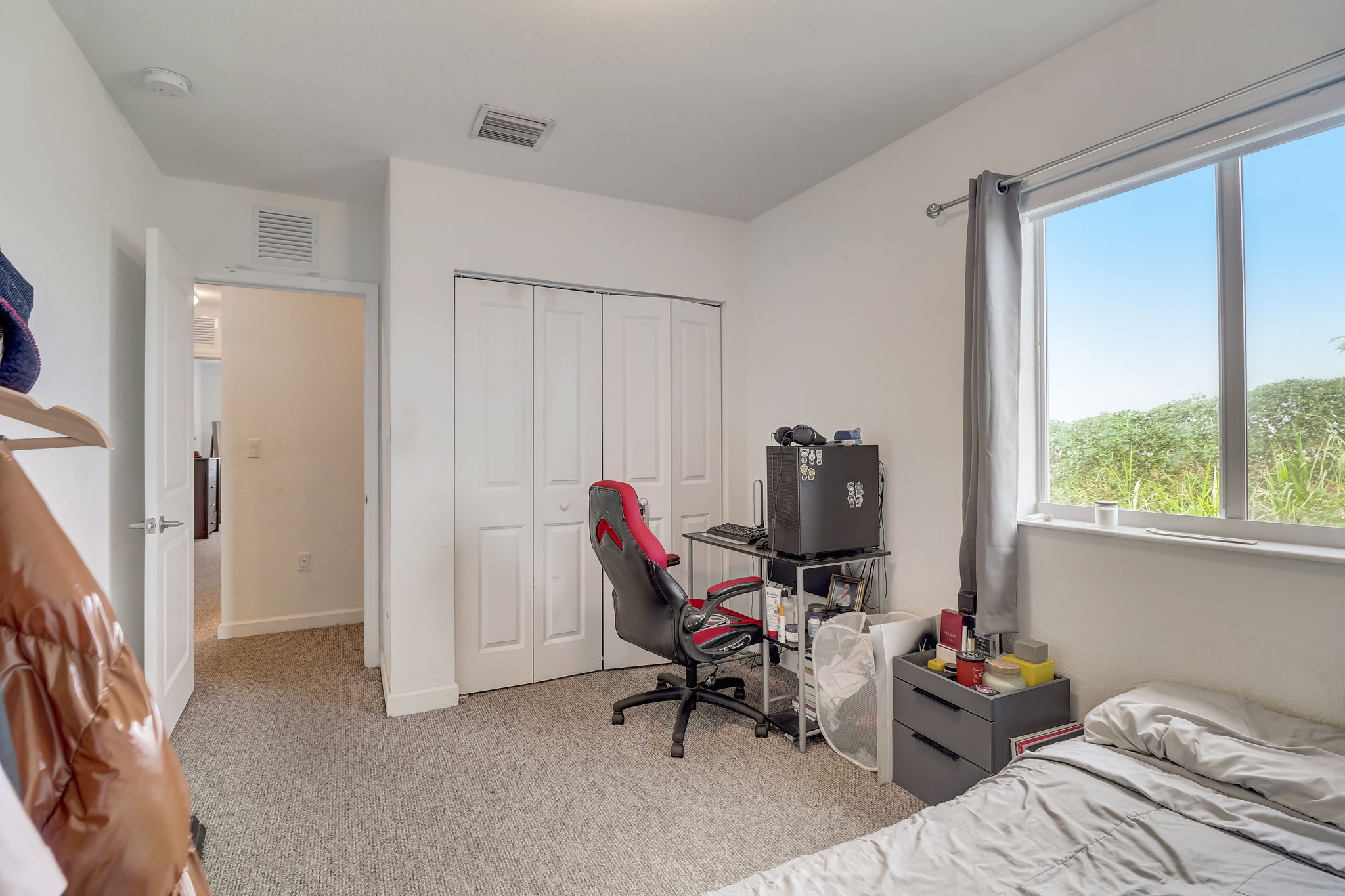 NW 12 AVE-017
