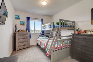 NW 12 AVE-012