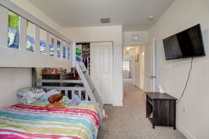 NW 12 AVE-014