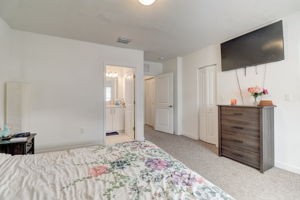 NW 12 AVE-020
