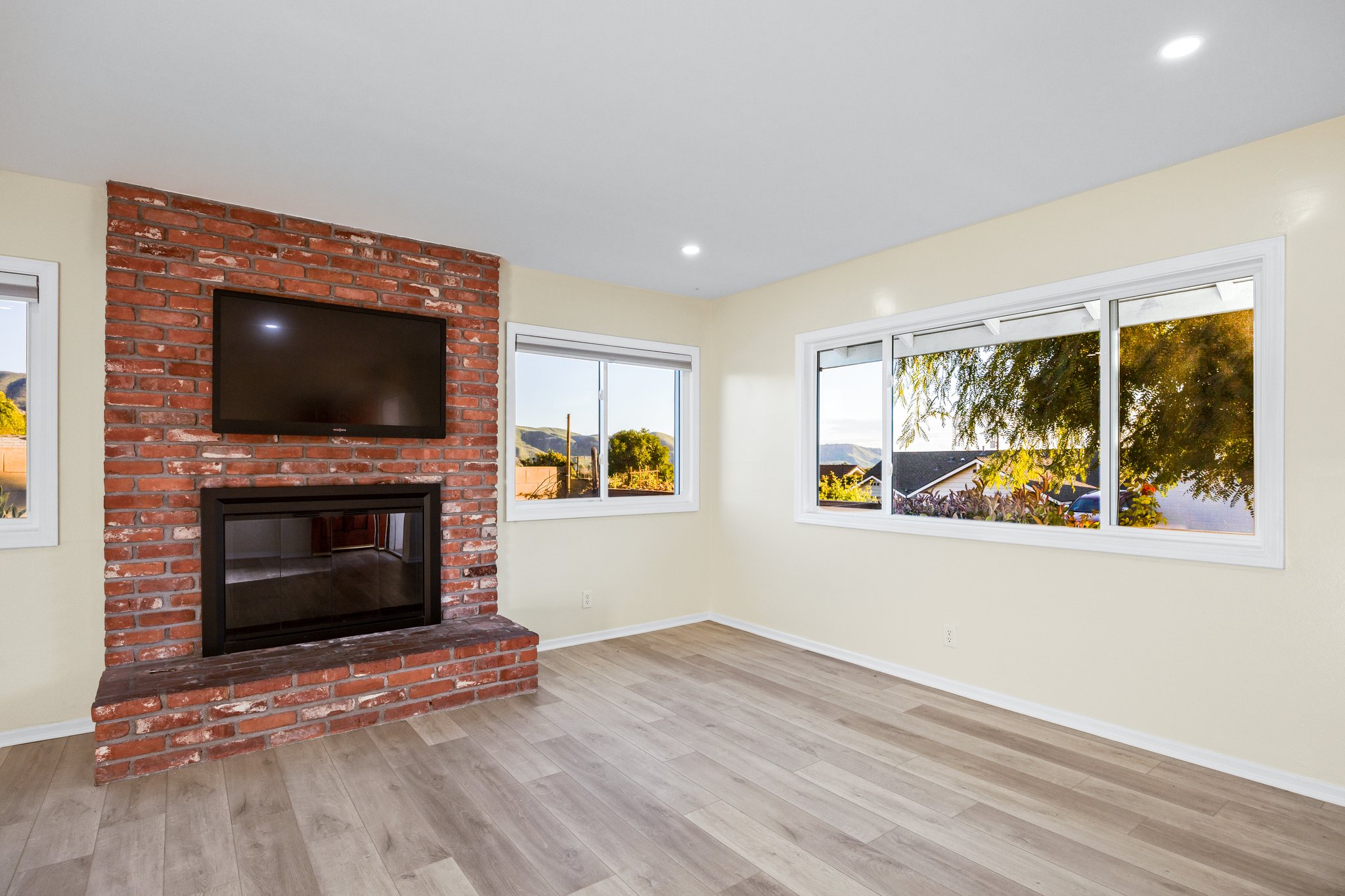 451 San Miguel Way, Santa Paula, CA 93060, USA Photo 12