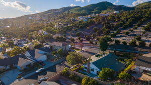 451 San Miguel Way, Santa Paula, CA 93060, USA Photo 48