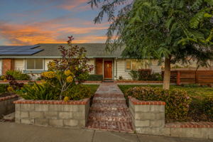 451 San Miguel Way, Santa Paula, CA 93060, USA Photo 0
