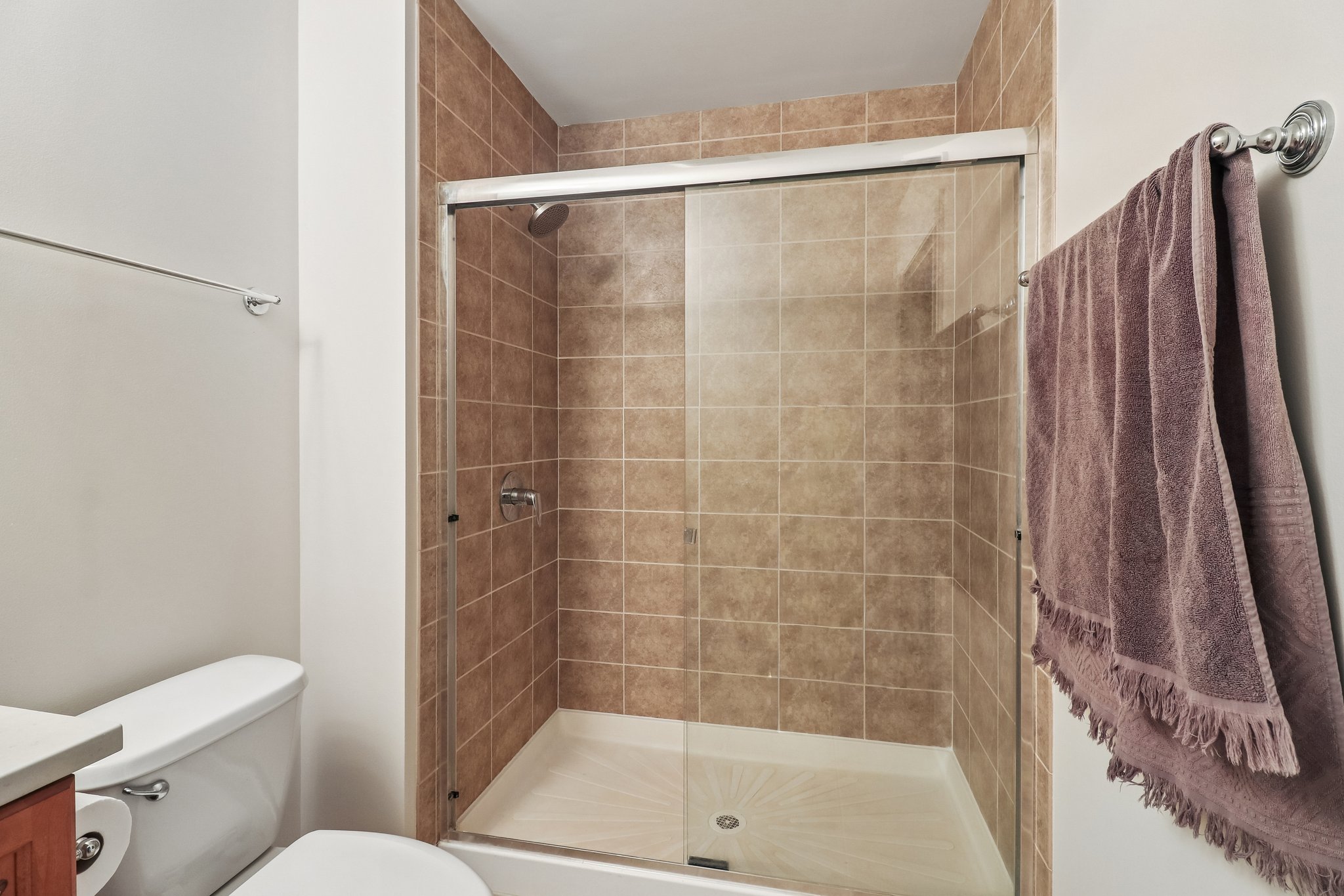 W Huron St 1112-S1710-020.jpg