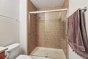 W Huron St 1112-S1710-020.jpg