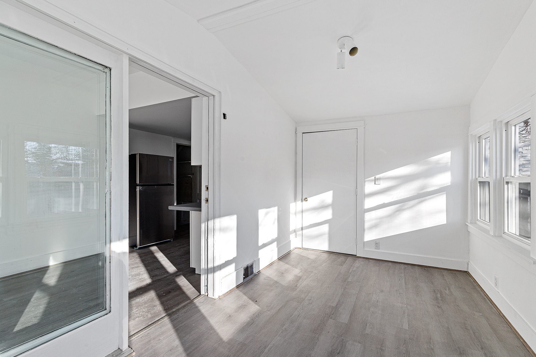 451 W Ten Eyck St, Watertown, NY 13601, USA Photo 20