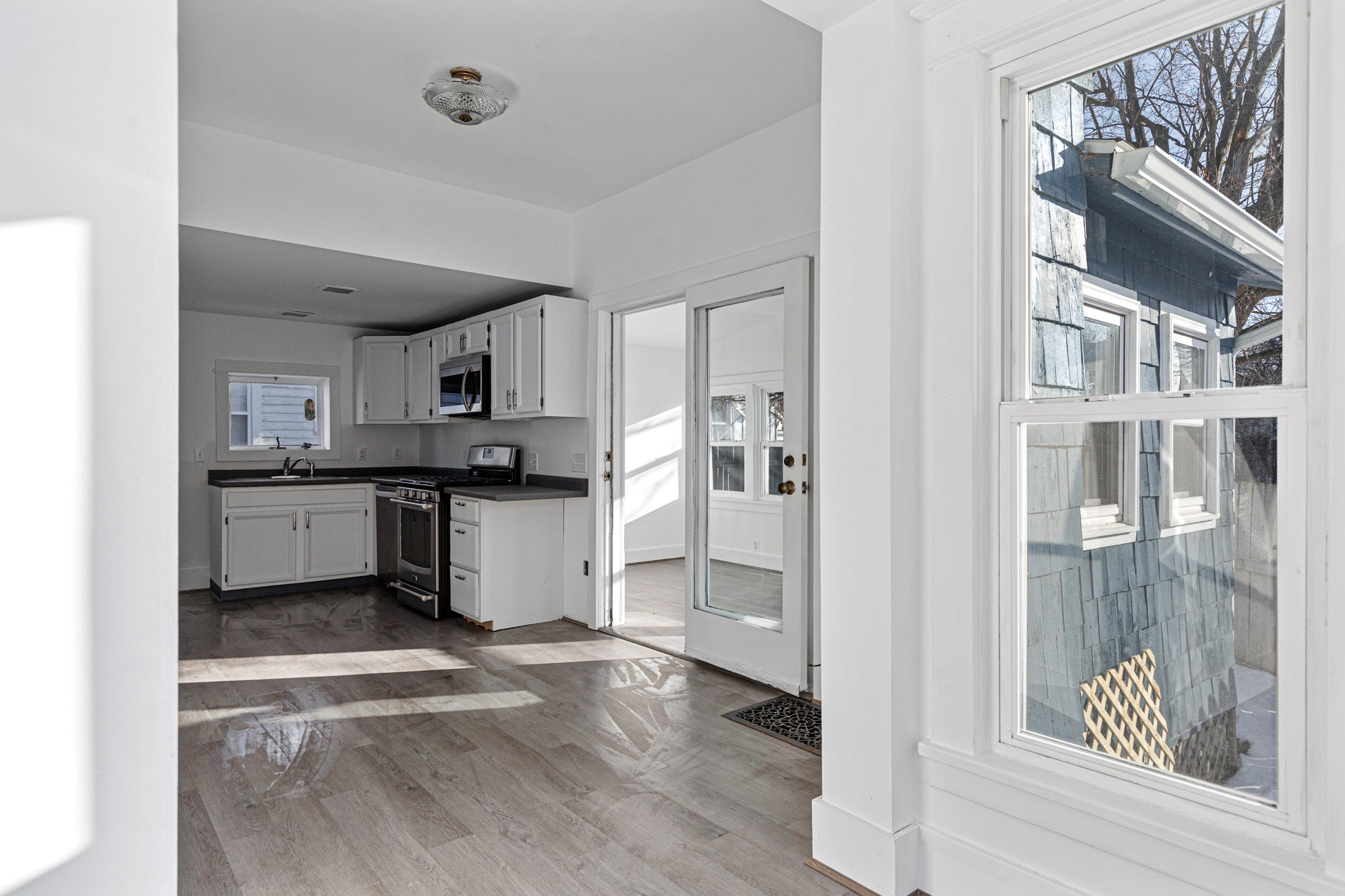 451 W Ten Eyck St, Watertown, NY 13601, USA Photo 28