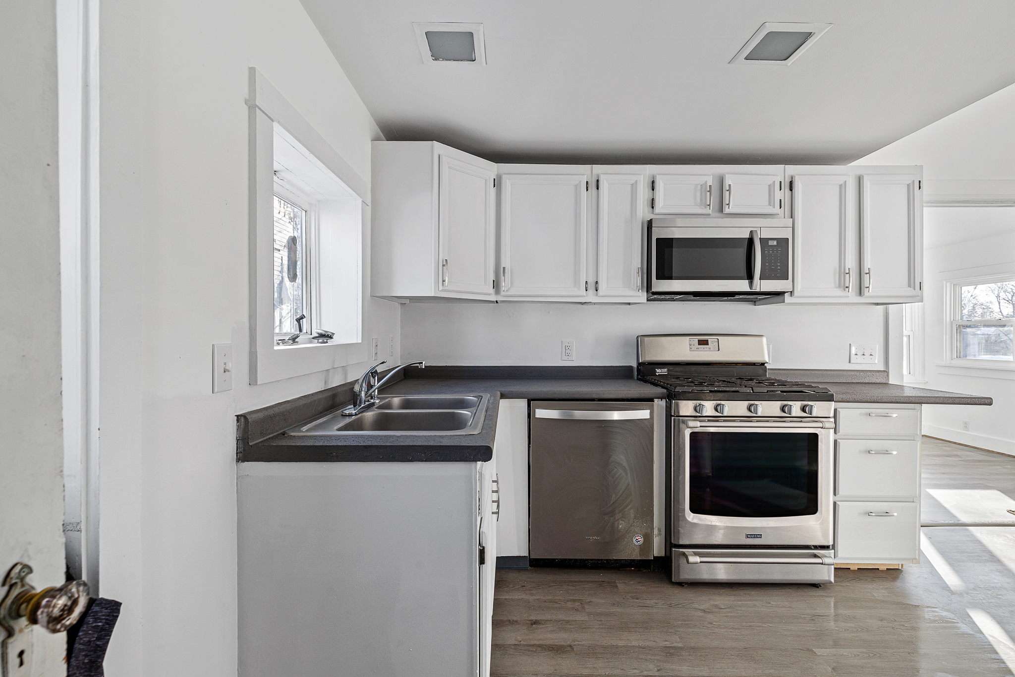 451 W Ten Eyck St, Watertown, NY 13601, USA Photo 24