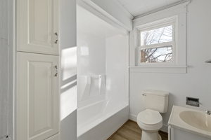 451 W Ten Eyck St, Watertown, NY 13601, USA Photo 10