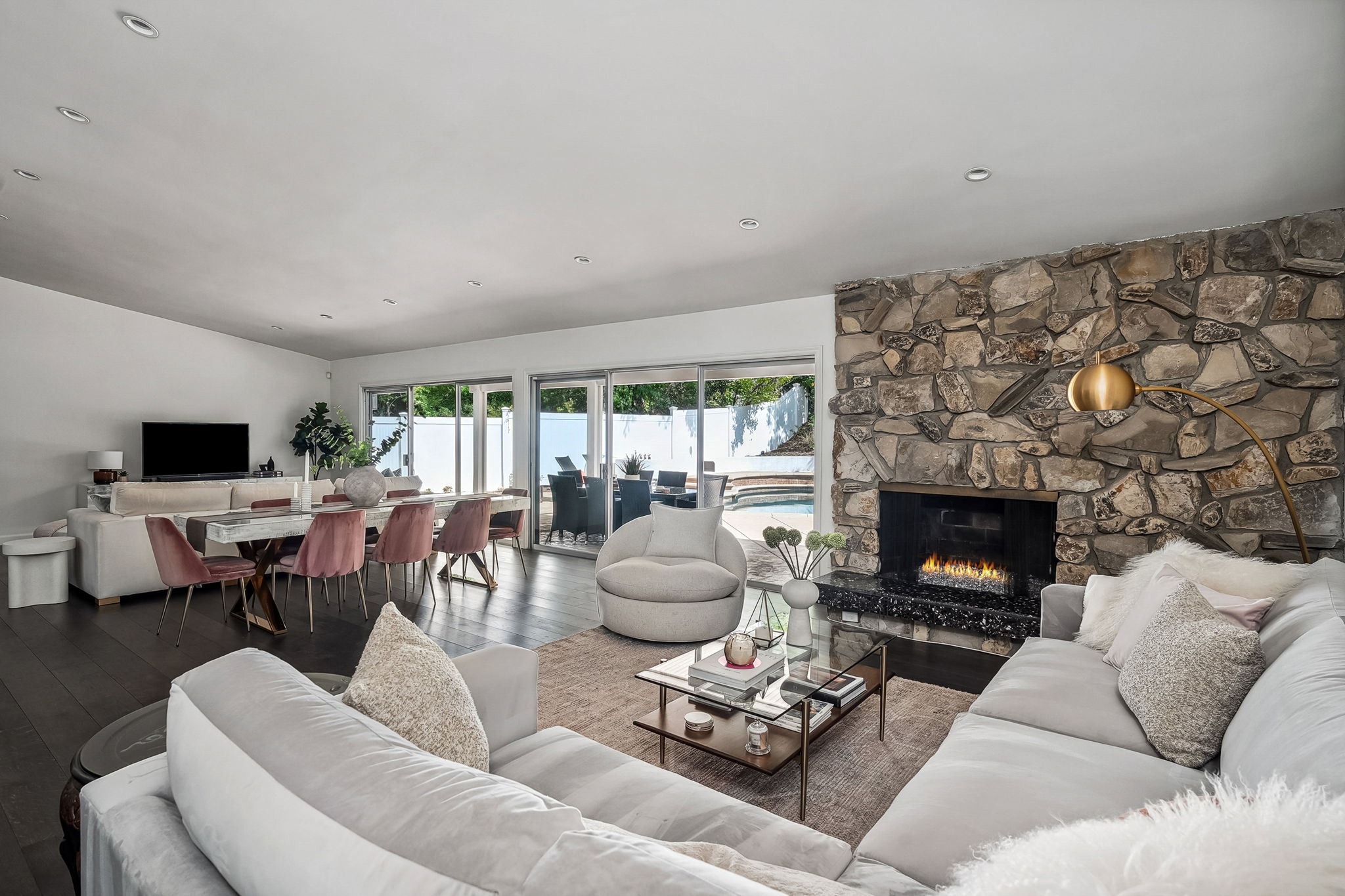 4510 Azalia Drive-16