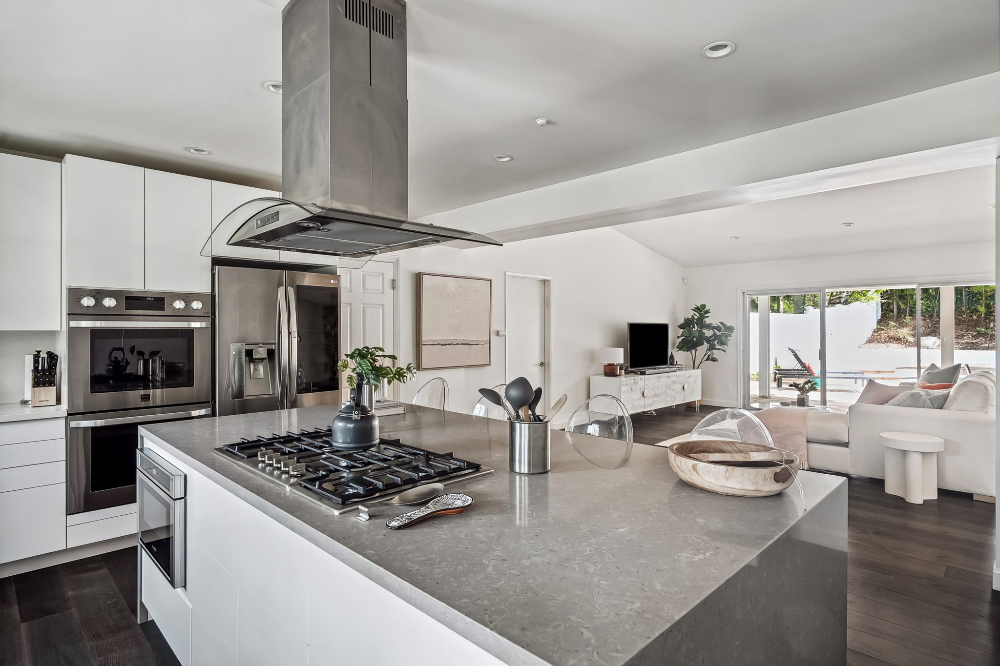 4510 Azalia Drive-27