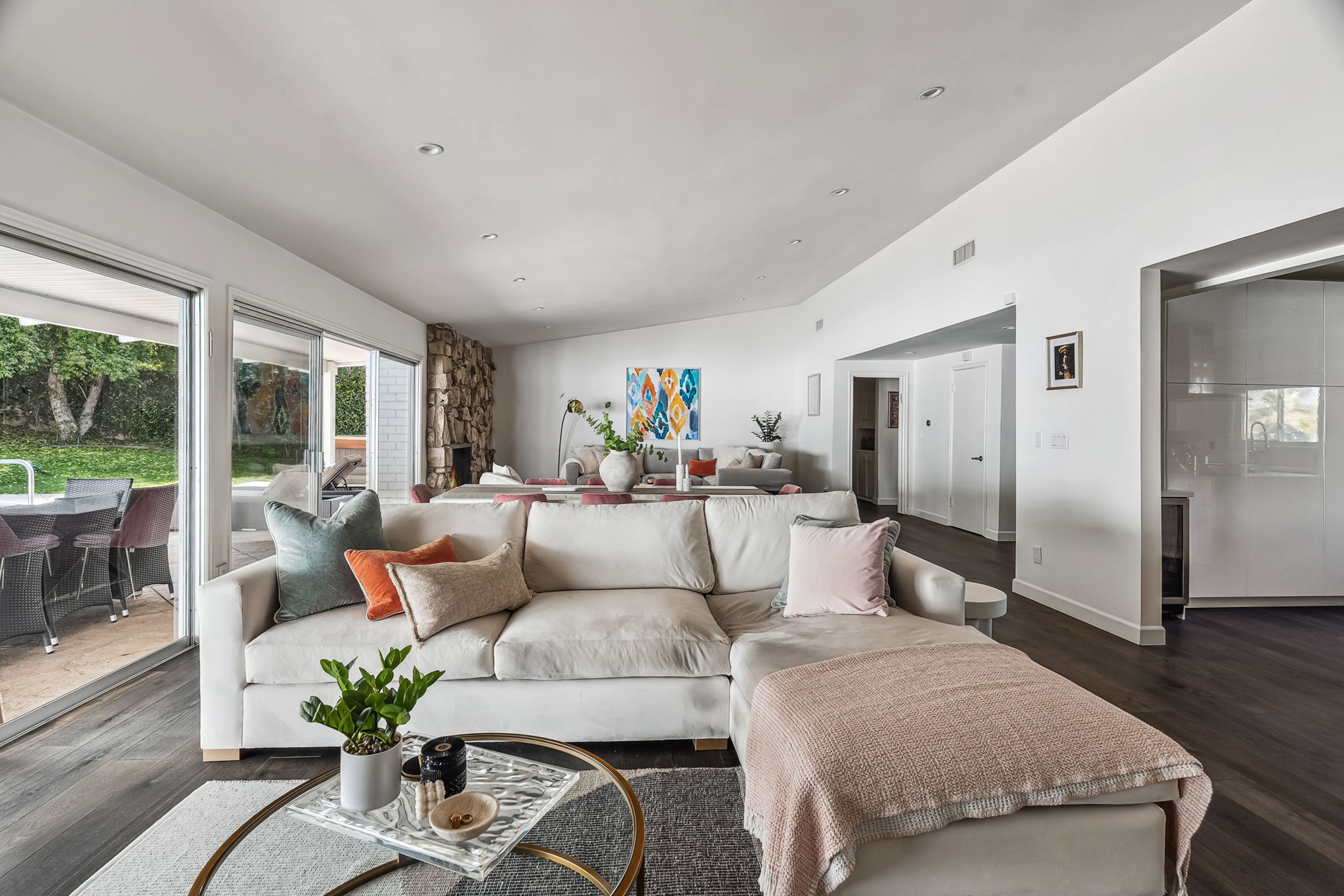 4510 Azalia Drive-30