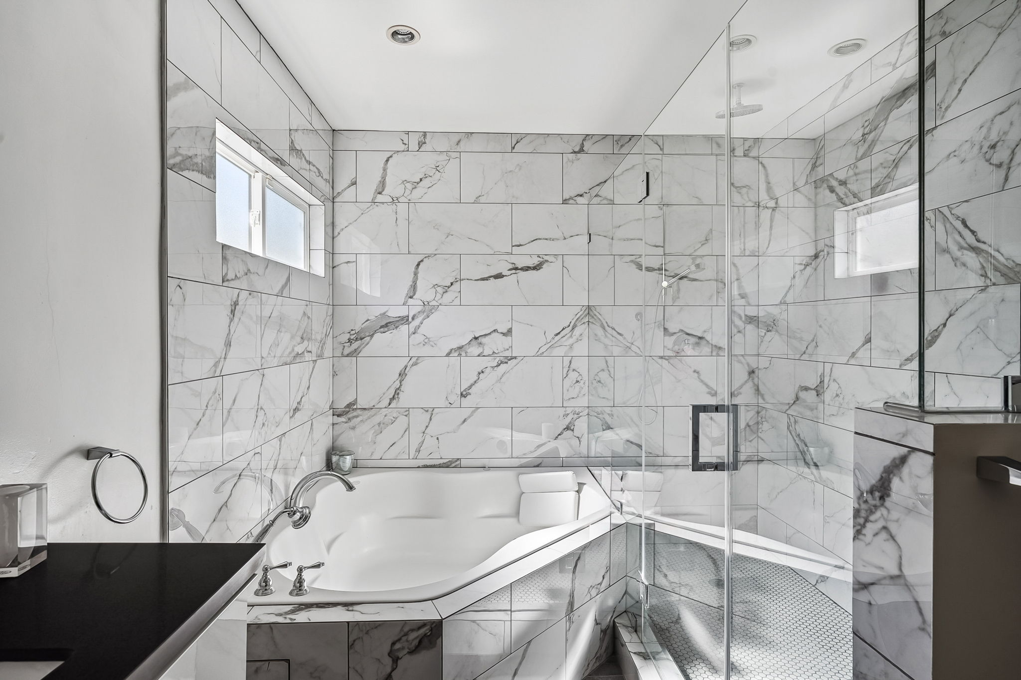 4510 Azalia Drive-47