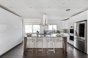 4510 Azalia Drive-22